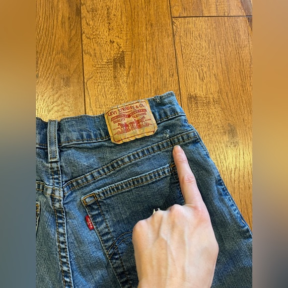 Vintage Levi’s 550 Relaxed Bootcut 98% cotton 2% spandex Denim Jeans - Picture 6 of 11